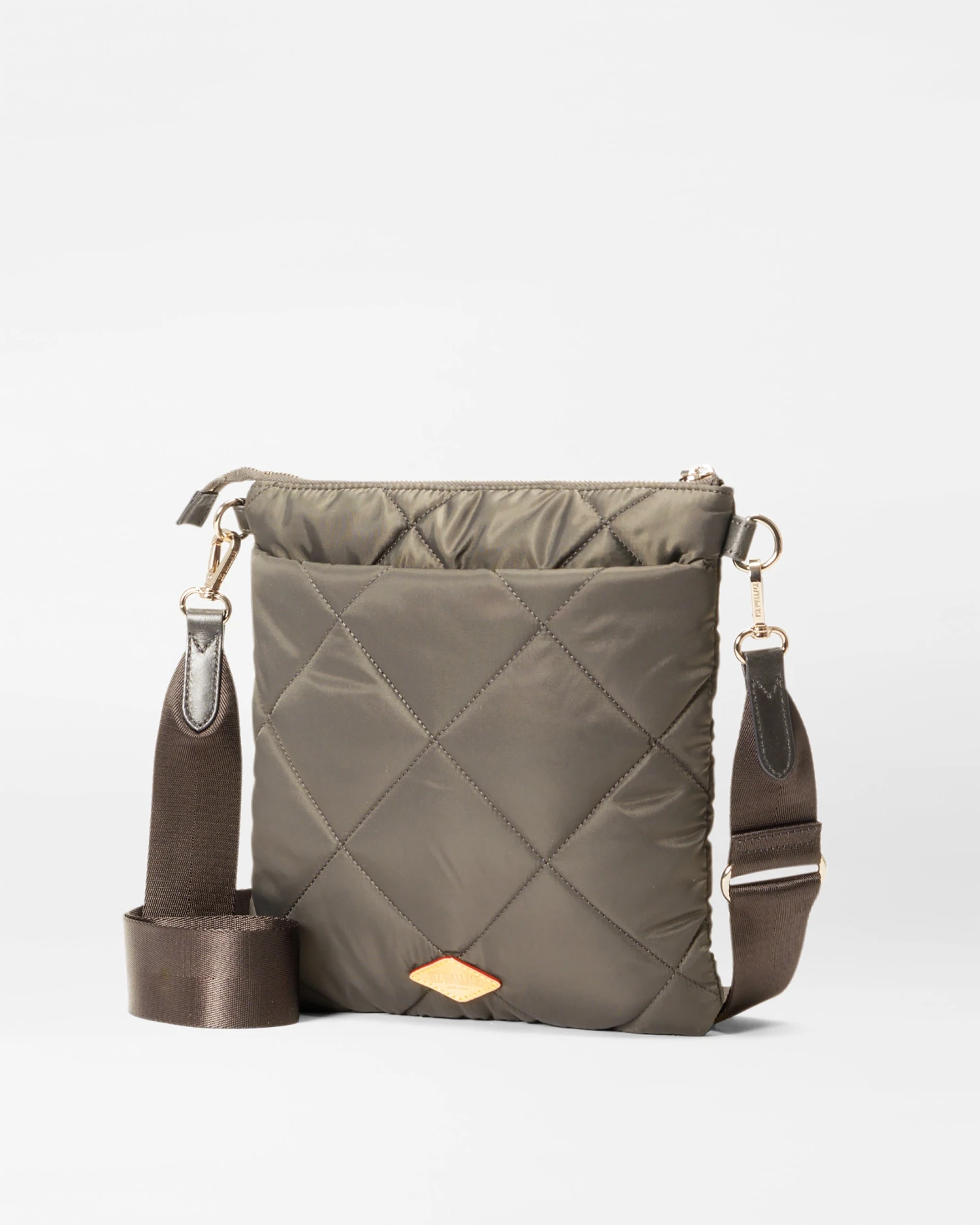 Magnet Madison Flat Crossbody - Image 3