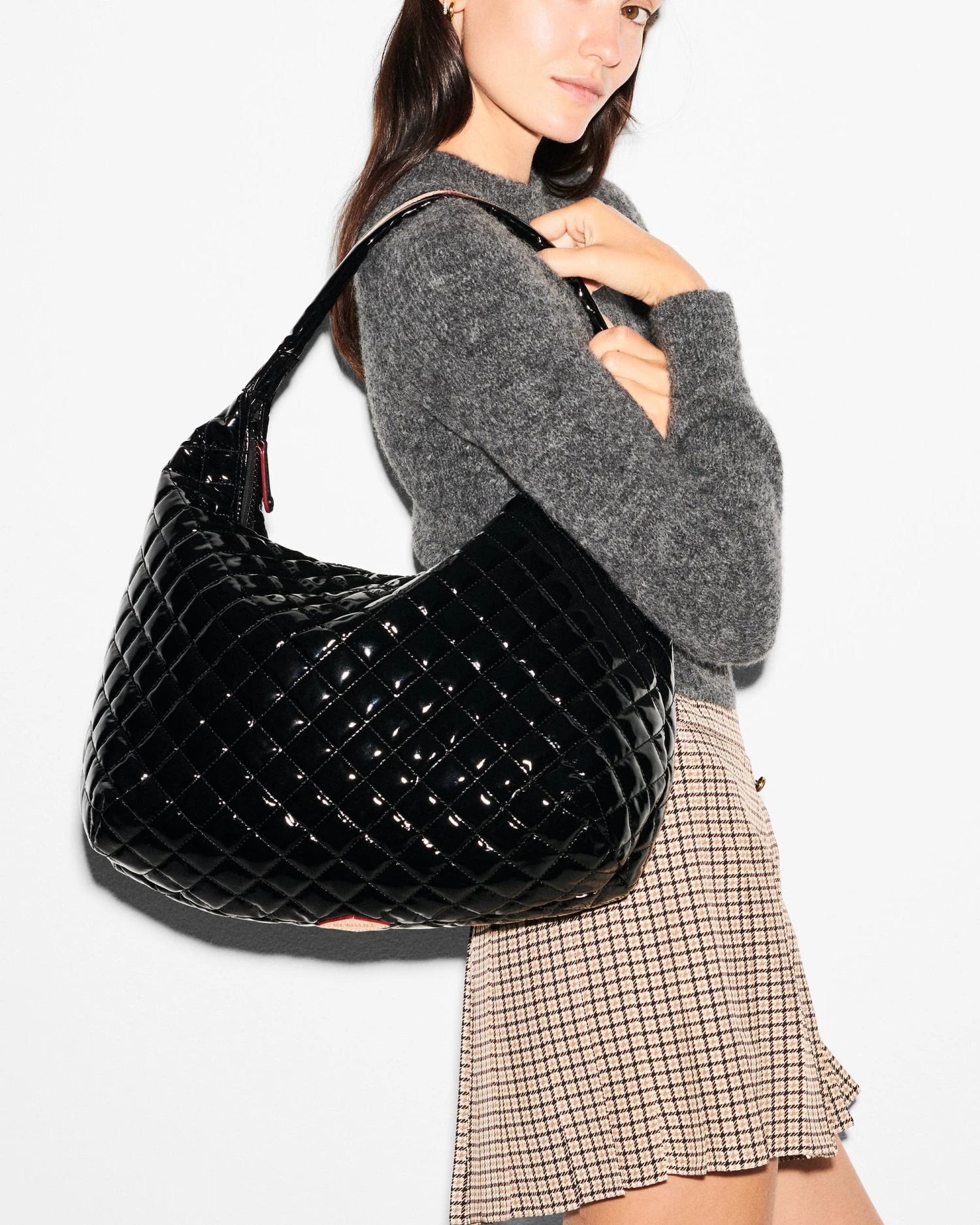 Black Lacquer Large Metro Shoulder Bag - Image 5