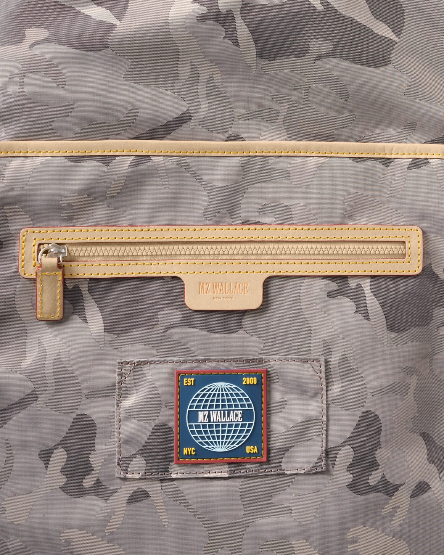 Black Bleecker Large Rucksack - Image 5